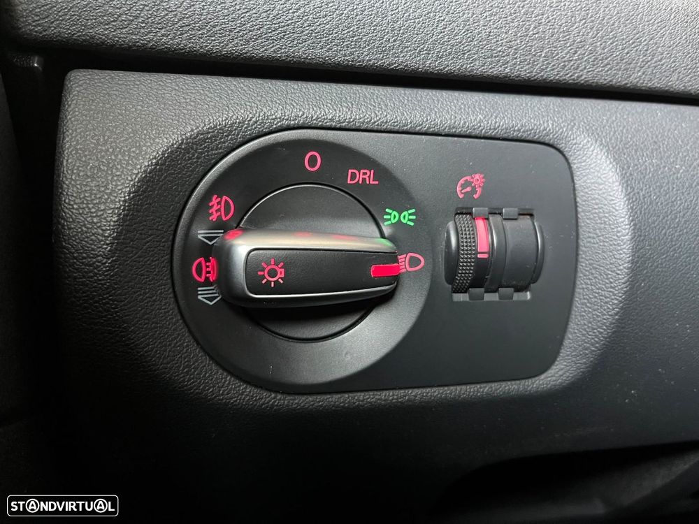 Audi A3 Sportback 1.6 TDI Attraction - 19