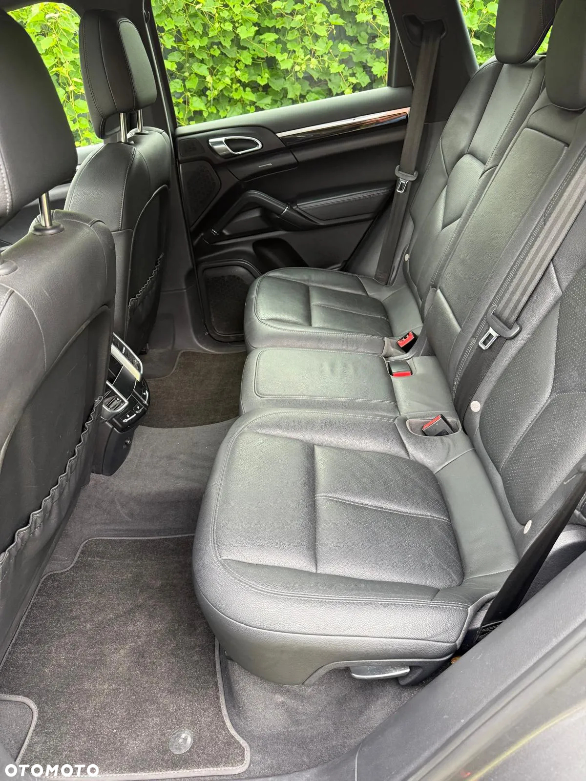 Porsche Cayenne Standard - 15