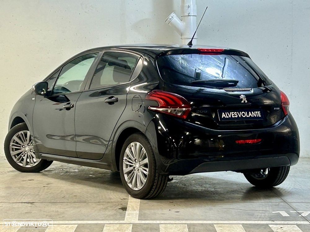 Peugeot 208 1.2 PureTech Style - 6