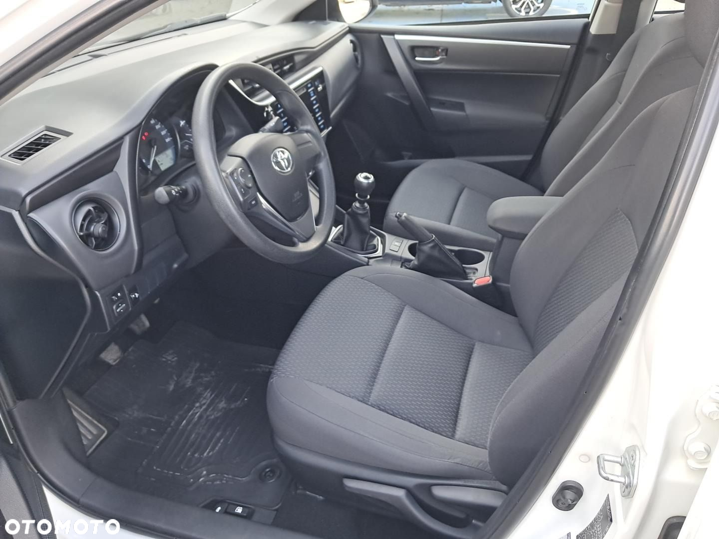 Toyota Corolla 1.33 Active - 9