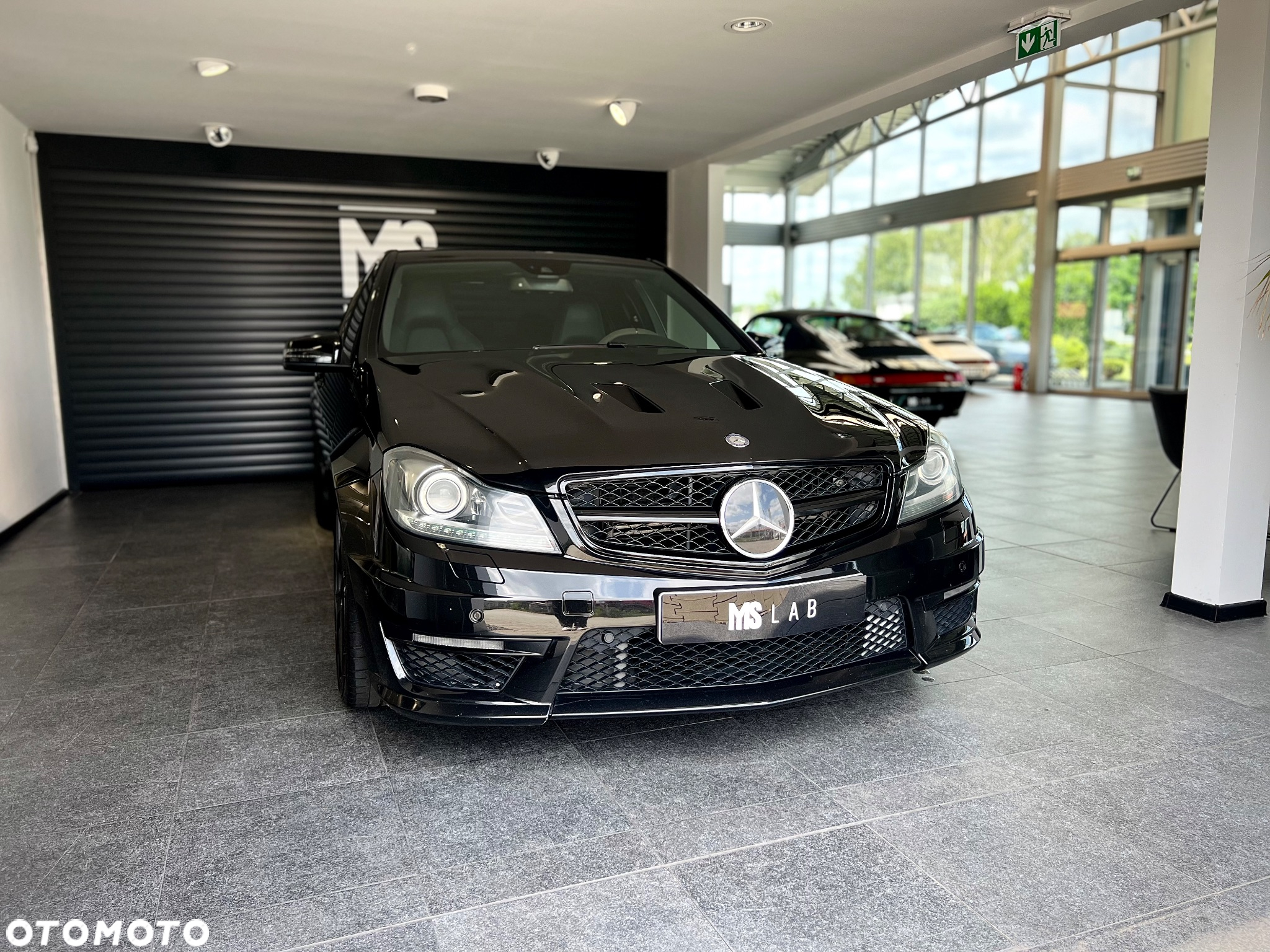 Mercedes-Benz Klasa C 63 AMG T AMG SPEEDSHIFT MCT Edition 507 - 2