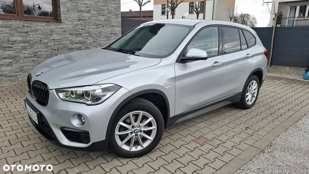 BMW X1 sDrive18i Advantage - 2