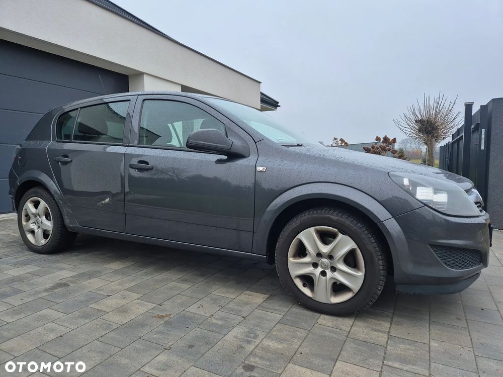Opel Astra 1.7 CDTI - 7