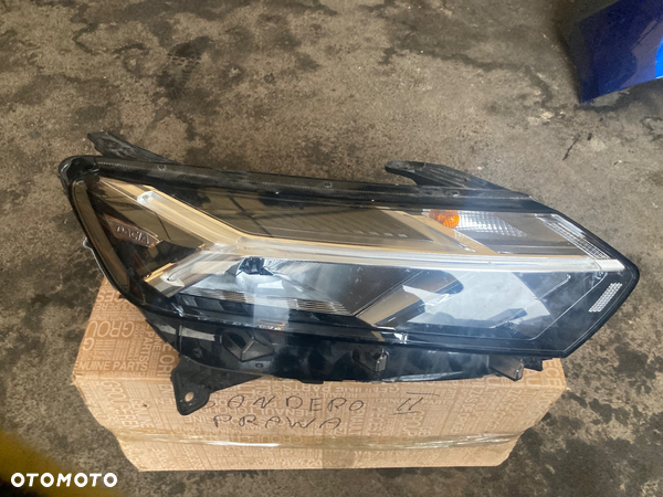 DACIA Sandero III 3 Logan III JOGGER LAMPA PRZEDNIA PRAWA REFLEKTOR PRAWY PRZÓD LEDOWA full led Wwa