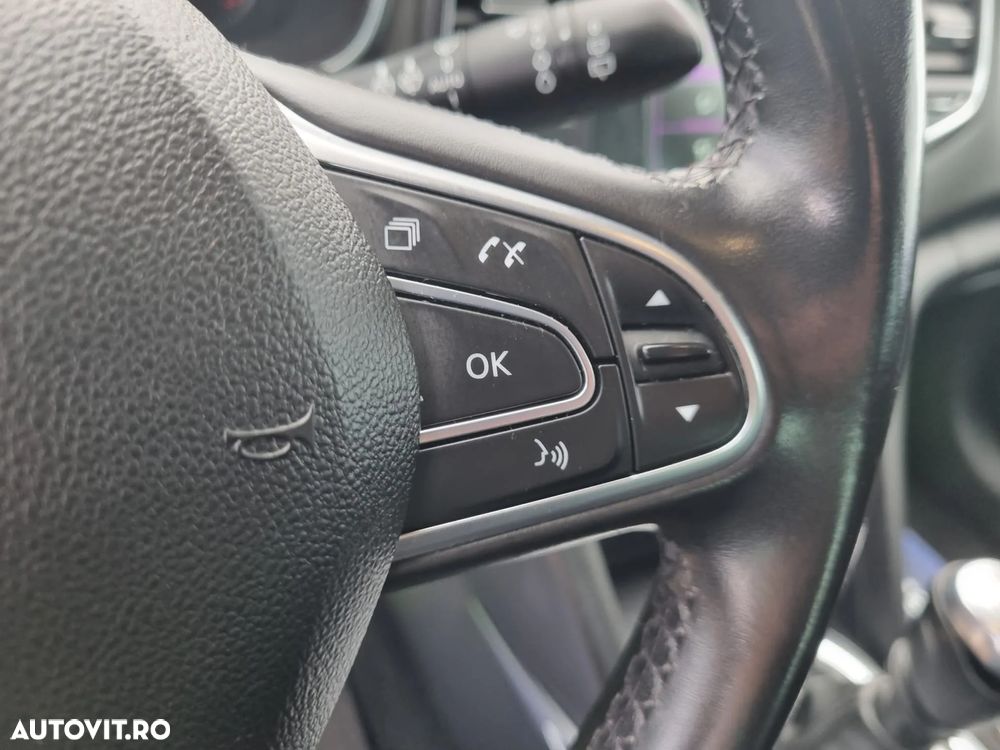 Renault Megane Blue dCi 116 Intens - 18