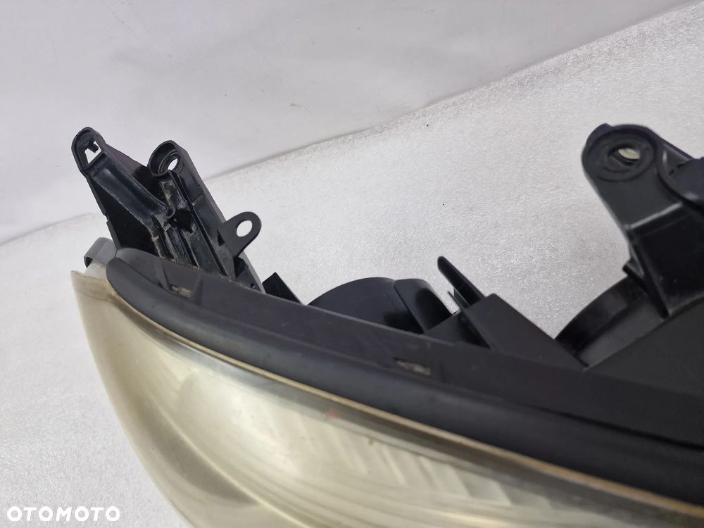 TOYOTA RAV-4 06- LEWA / PRAWA ZWYKŁA LAMPA PRZEDNIA PRZÓD , NR ICHIKOH 42-36 , NR AUKCJI LA478 - 10