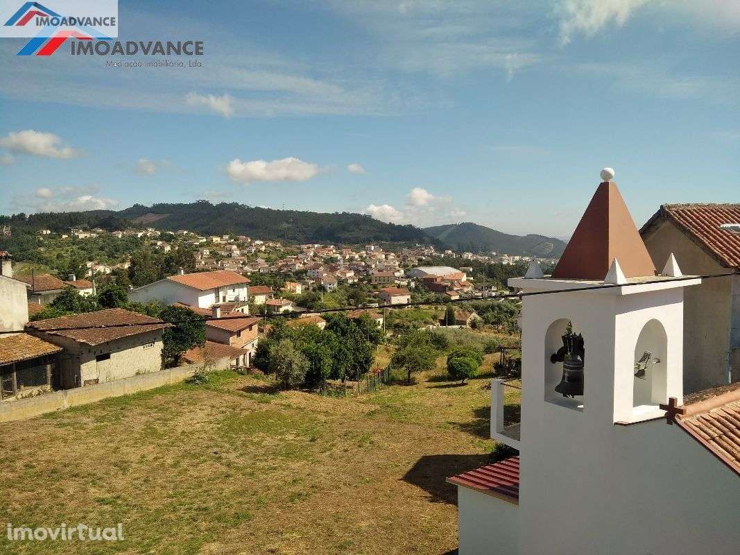 Moradia M4 para Reabilitar situada a 14 kms de Coimbra - Grande imagem: 4/18