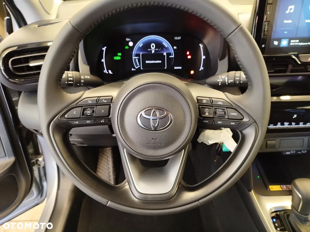 Toyota Yaris Cross - 11