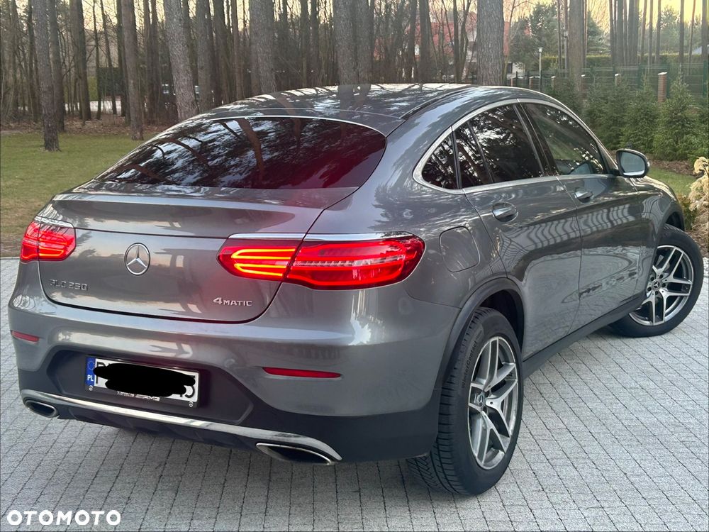 Mercedes-Benz GLC - 10