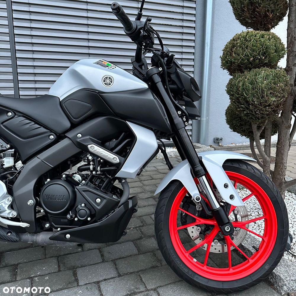 Yamaha MT - 4