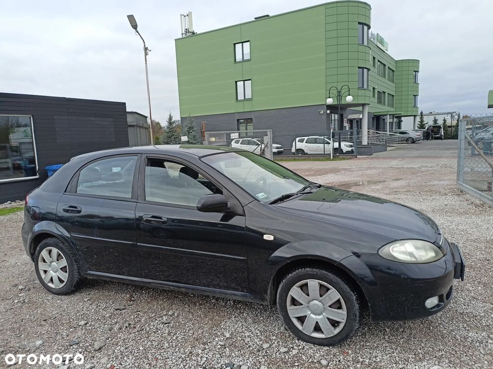 Chevrolet Lacetti - 5
