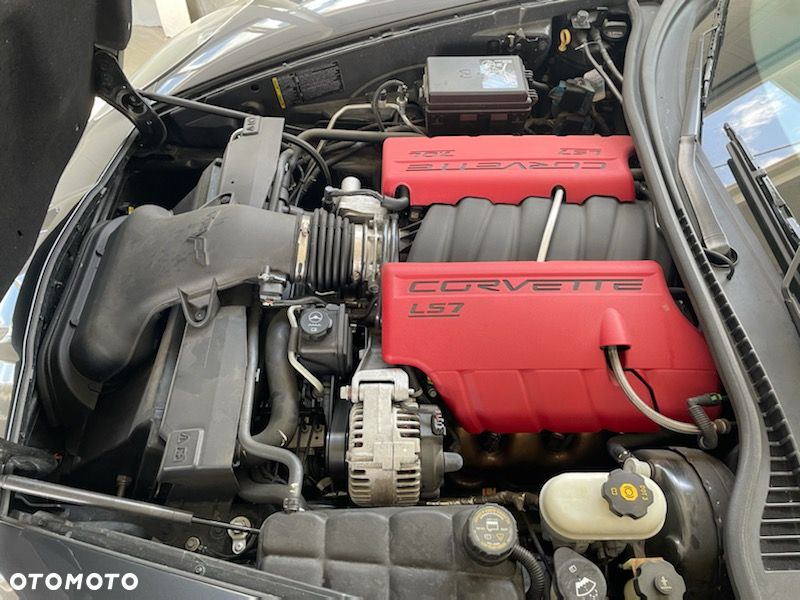 Chevrolet Corvette - 7