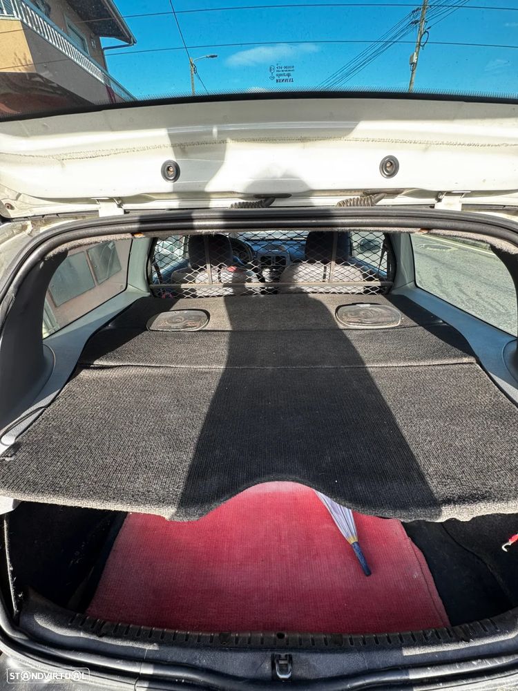 Renault Clio 1.9 D RN - 6