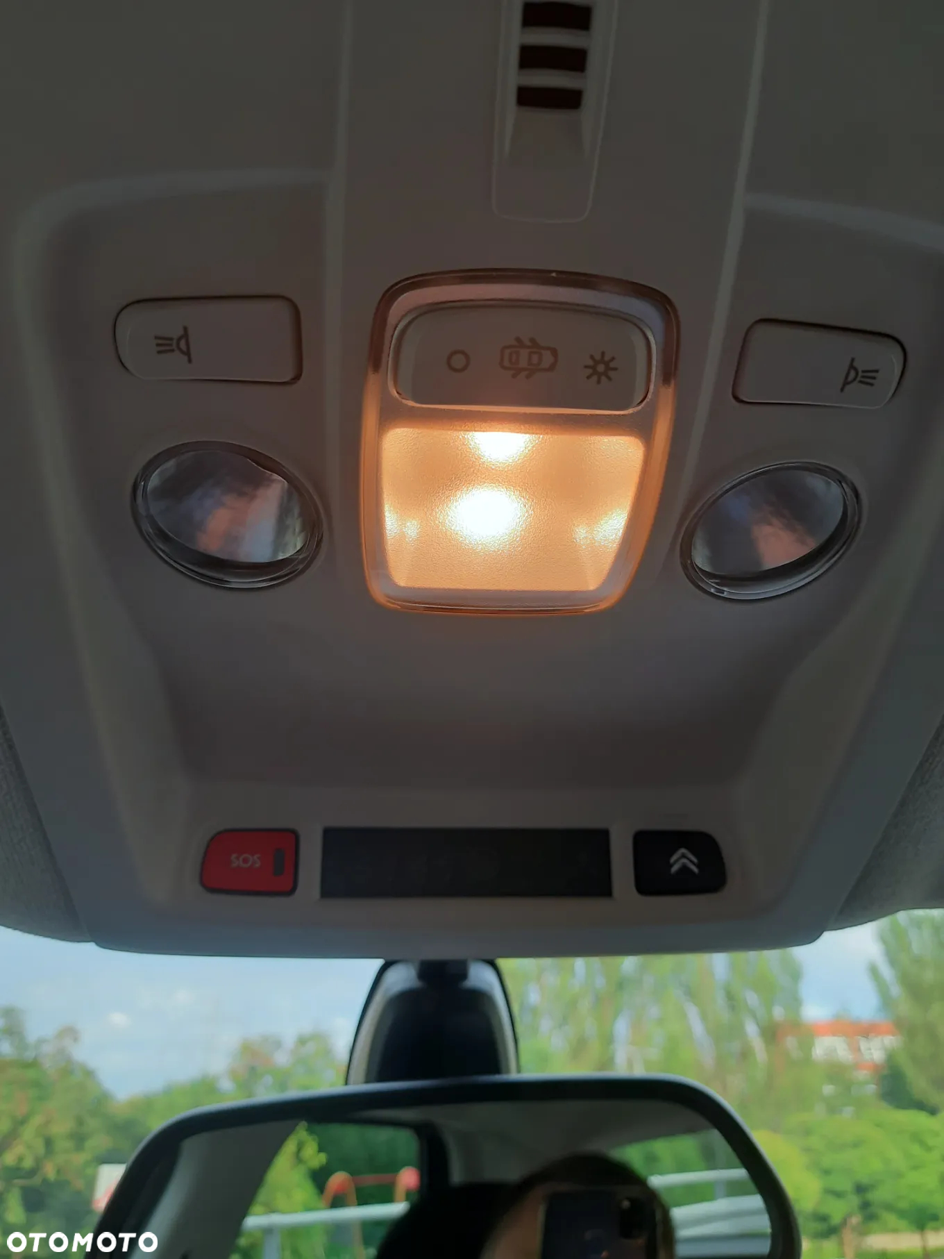 Citroën C4 Cactus BlueHDi 120 Stop&Start EAT6 Shine - 23