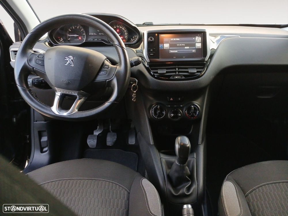 Peugeot 208 1.2 PureTech Style - 10