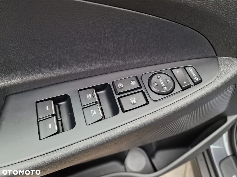 Hyundai Tucson 1.6 CRDi 48V-Hybrid 2WD DCT N Line - 36