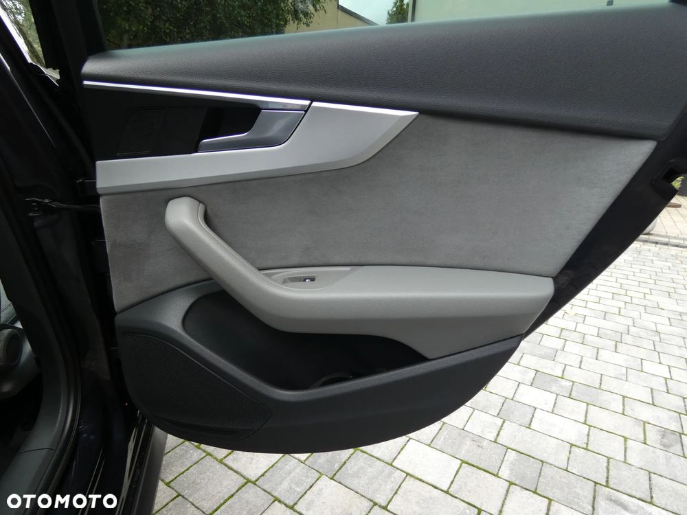 Audi A4 Allroad - 28