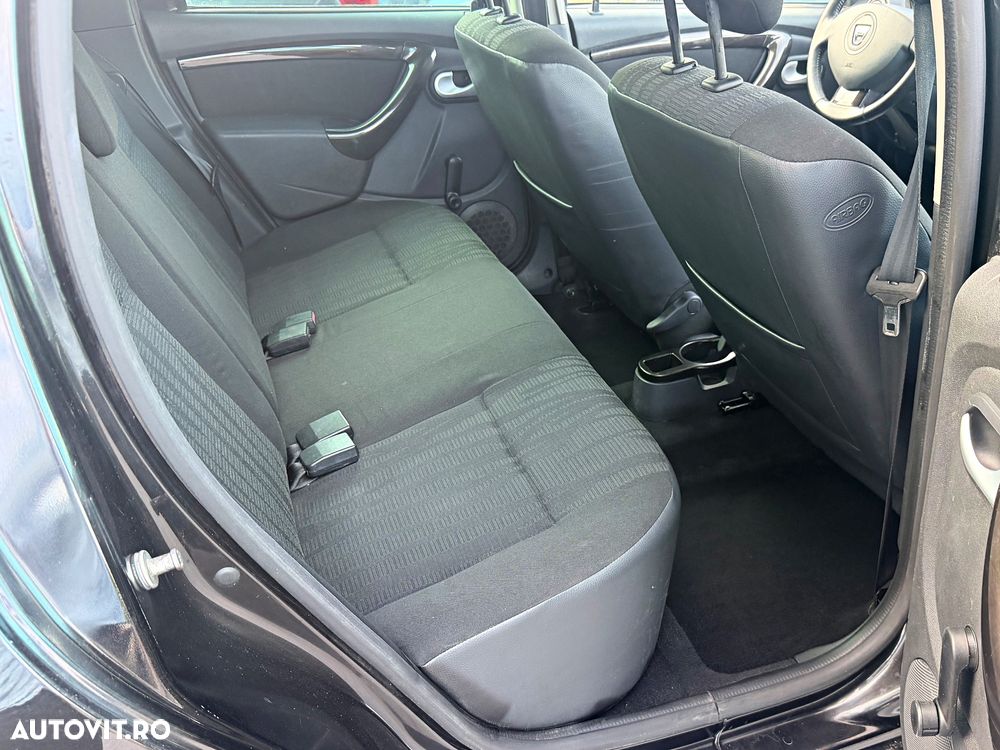 Dacia Duster dCi 110 FAP 4x4 Laureate - 17