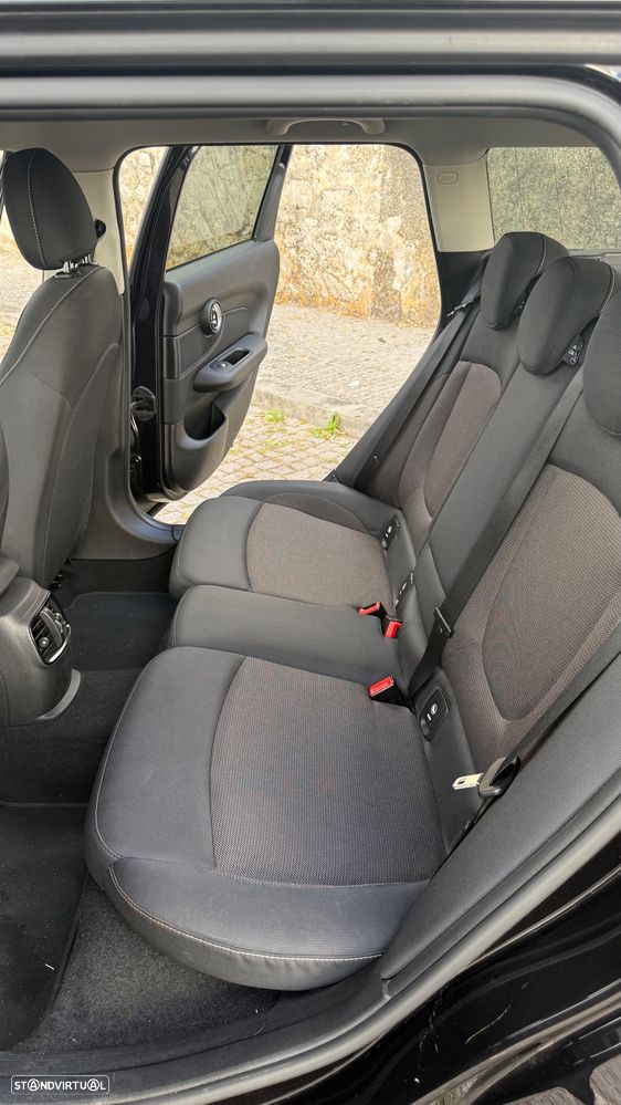 MINI Clubman One D Auto - 27