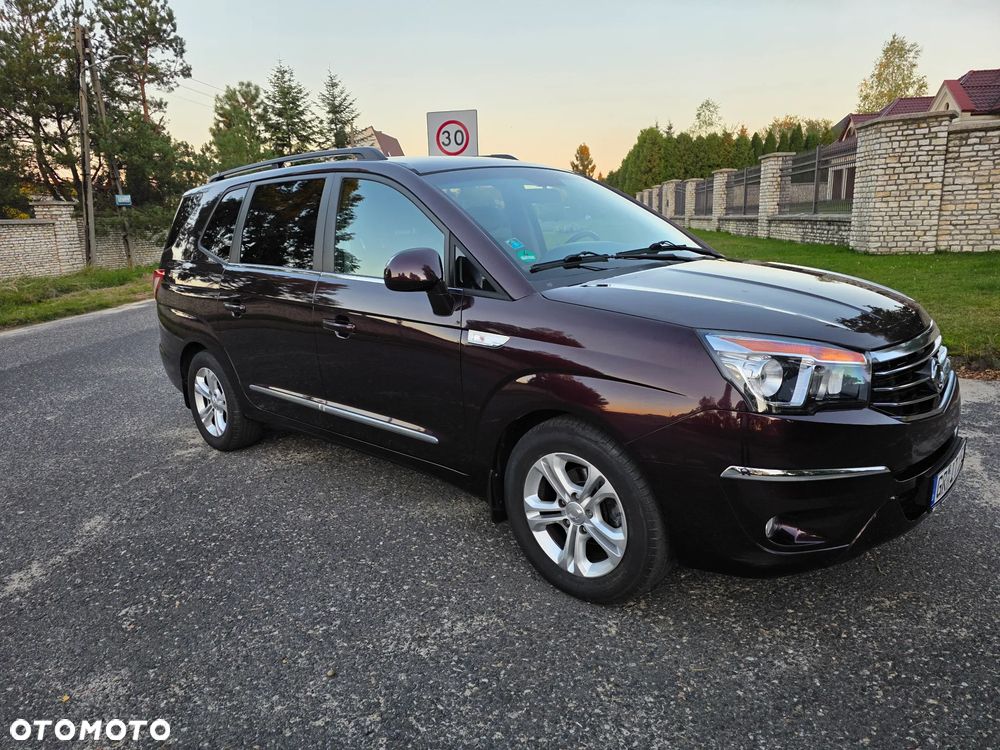 SsangYong/KGM Rodius 2.2 e-XDi220 Turismo - 19