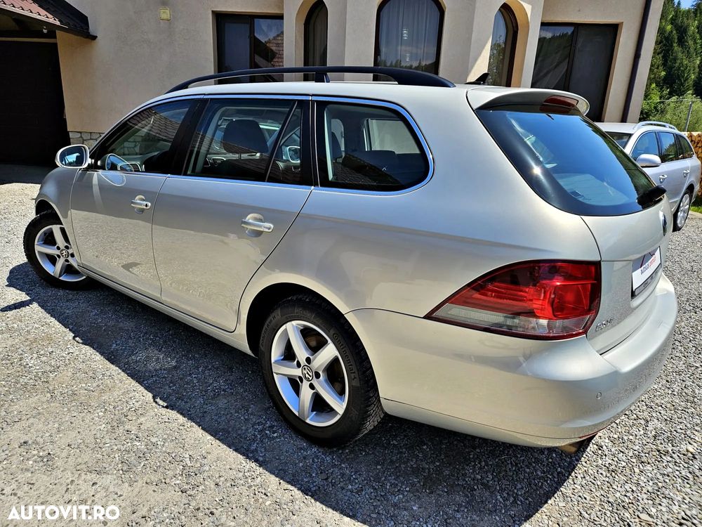 Volkswagen Golf 2.0 TDI DPF Highline - 3