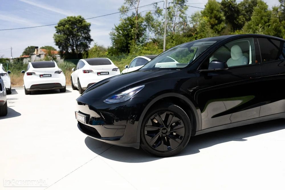 Tesla Model Y Standard - 6