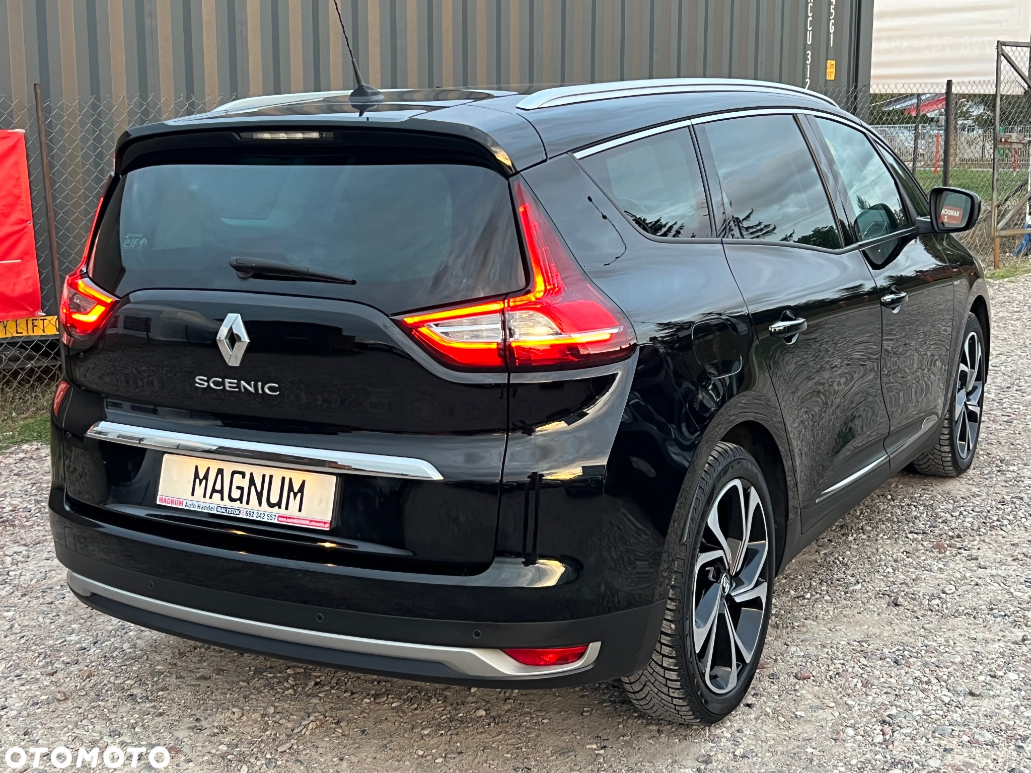 Renault Grand Scenic ENERGY dCi 130 BOSE EDITION - 31