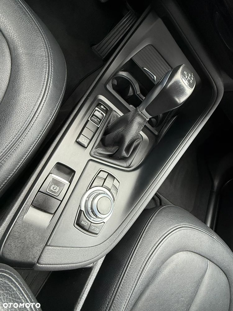 BMW X1 xDrive20d xLine sport - 27