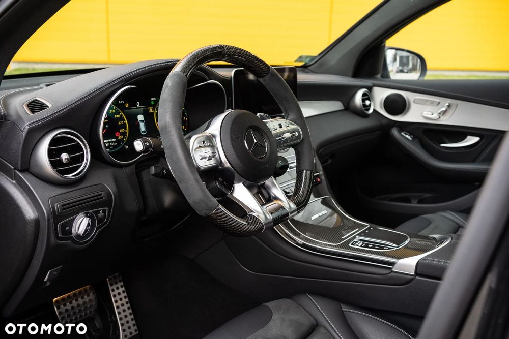 Mercedes-Benz GLC AMG 63 S 4Matic+ AMG Speedshift MCT 9G - 16