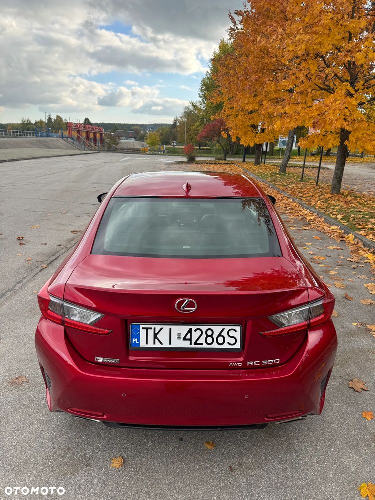 Lexus RC - 12