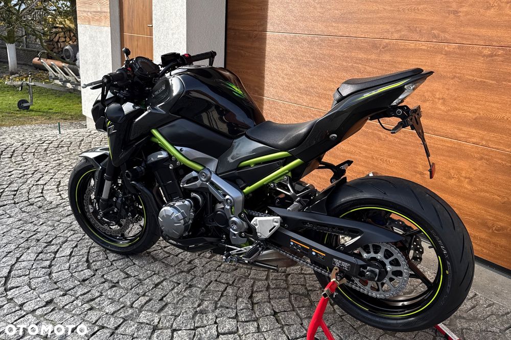 Kawasaki Z 900 - 26