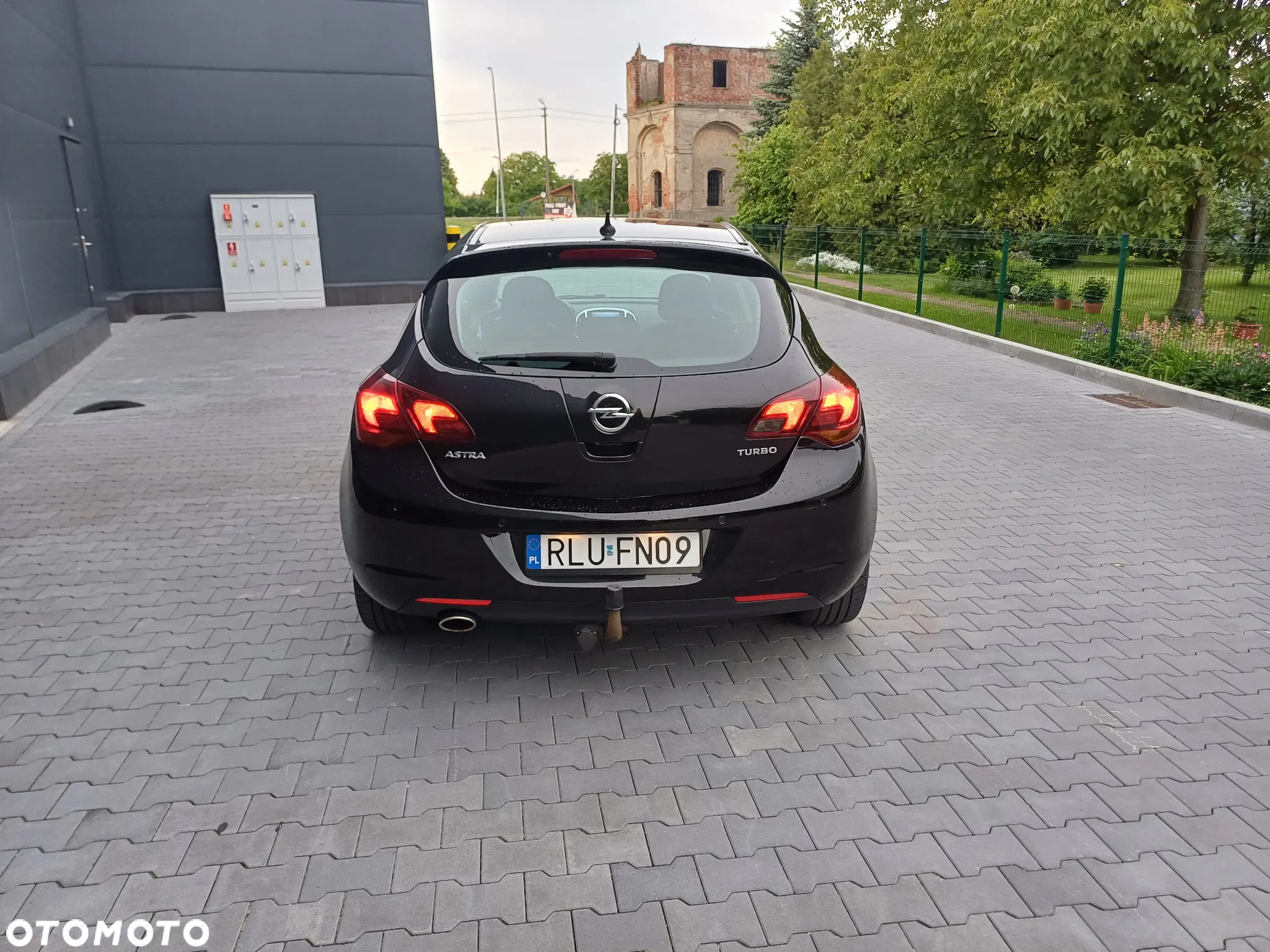 Opel Astra IV 1.4 T Cosmo - 5