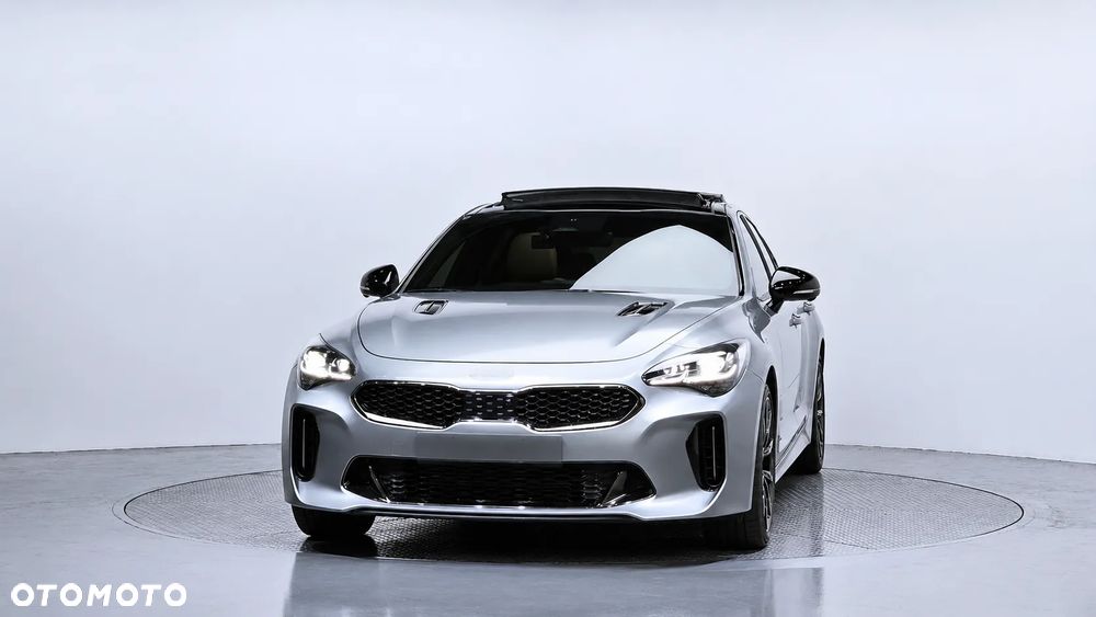 Kia Stinger 3.3 T-GDI V6 GT AWD - 2