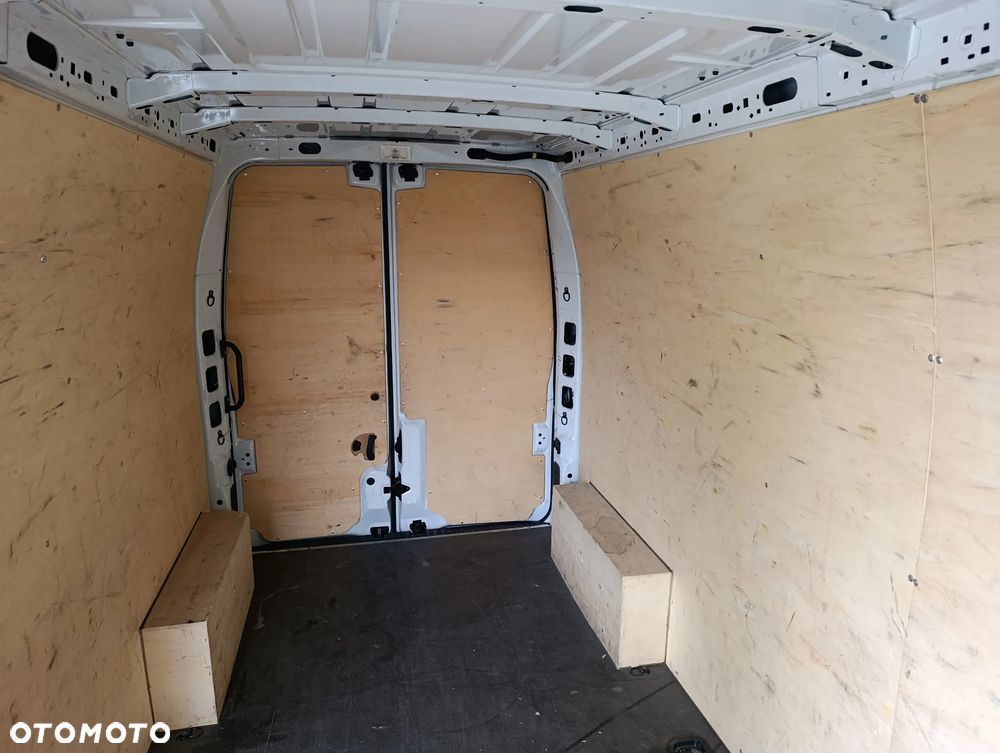 Renault Master - 22