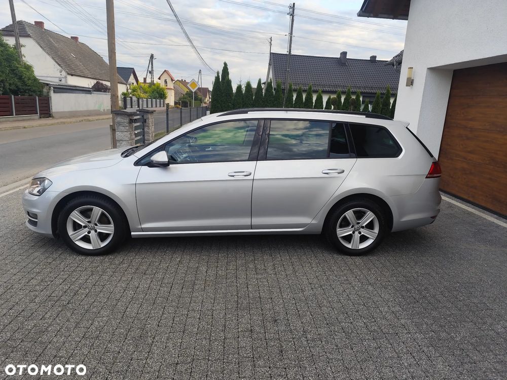 Volkswagen Golf - 3