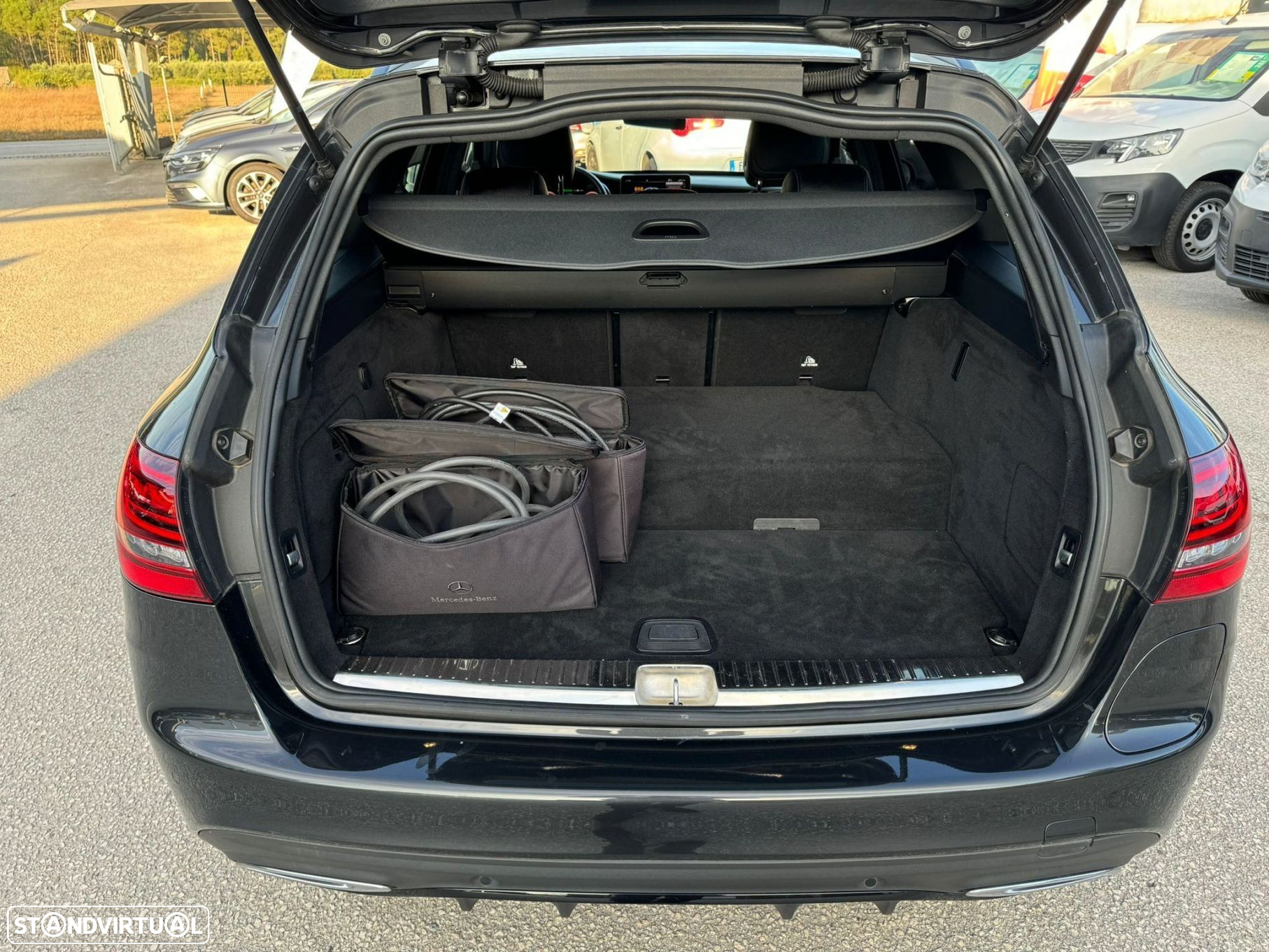 Mercedes-Benz C 300 de AMG Line - 15