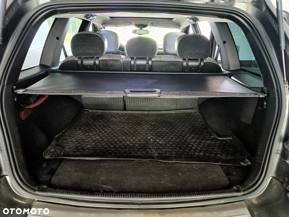 Jeep Grand Cherokee 2.7 CRD Overland - 22