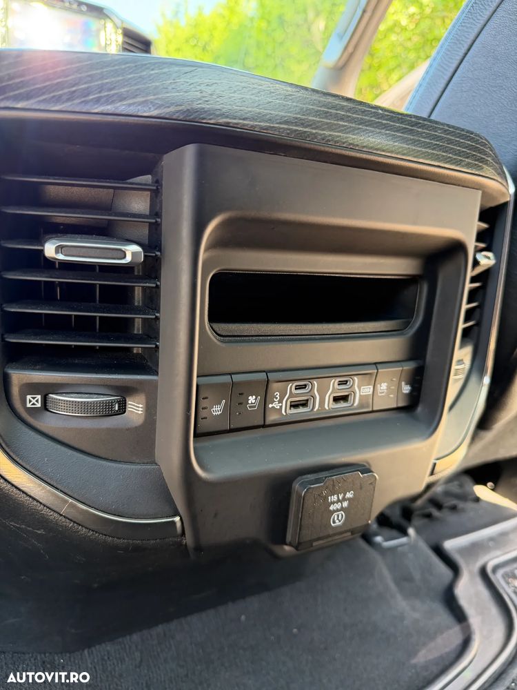 Dodge RAM - 7