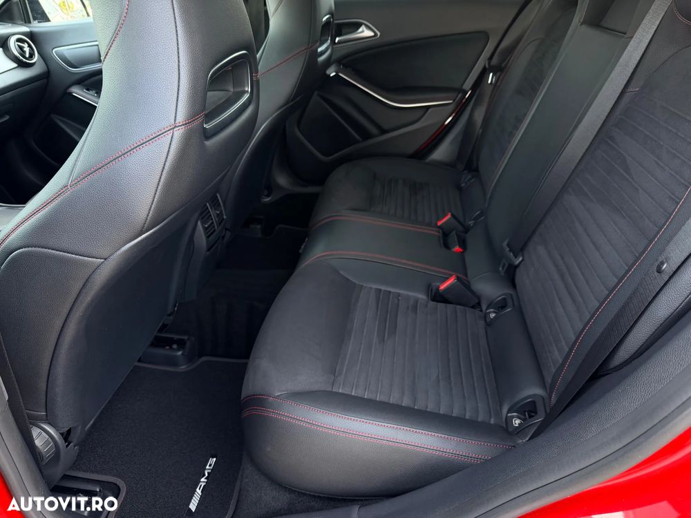 Mercedes-Benz CLA - 15