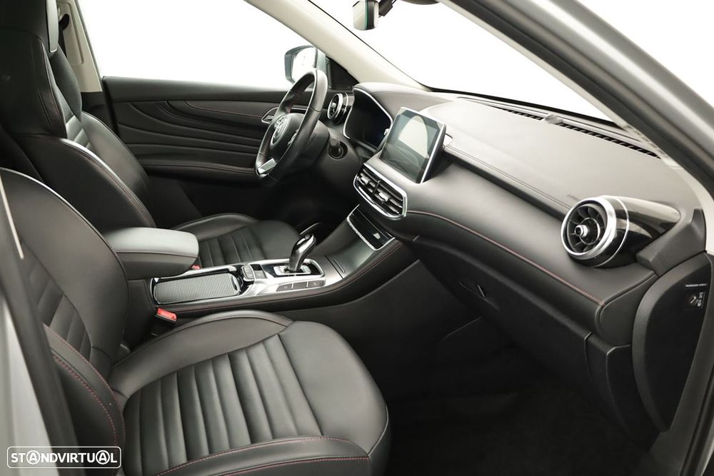MG EHS 1.5 T-GDI Plug-in Hybrid Luxury - 23