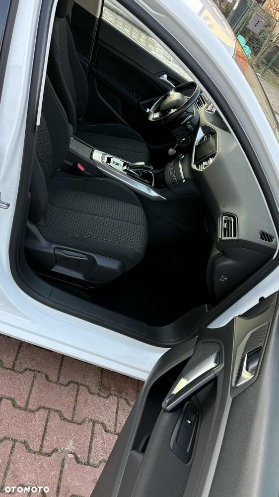 Peugeot 308 - 7