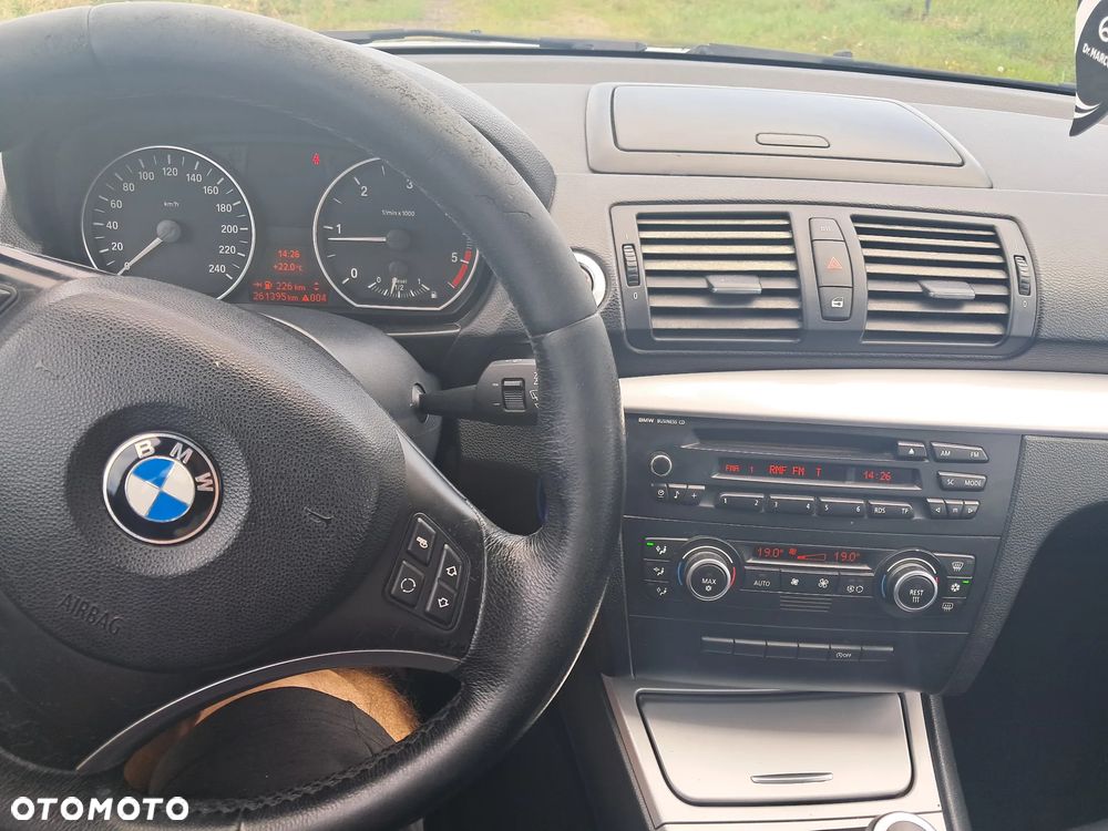 BMW Seria 1 118d - 7