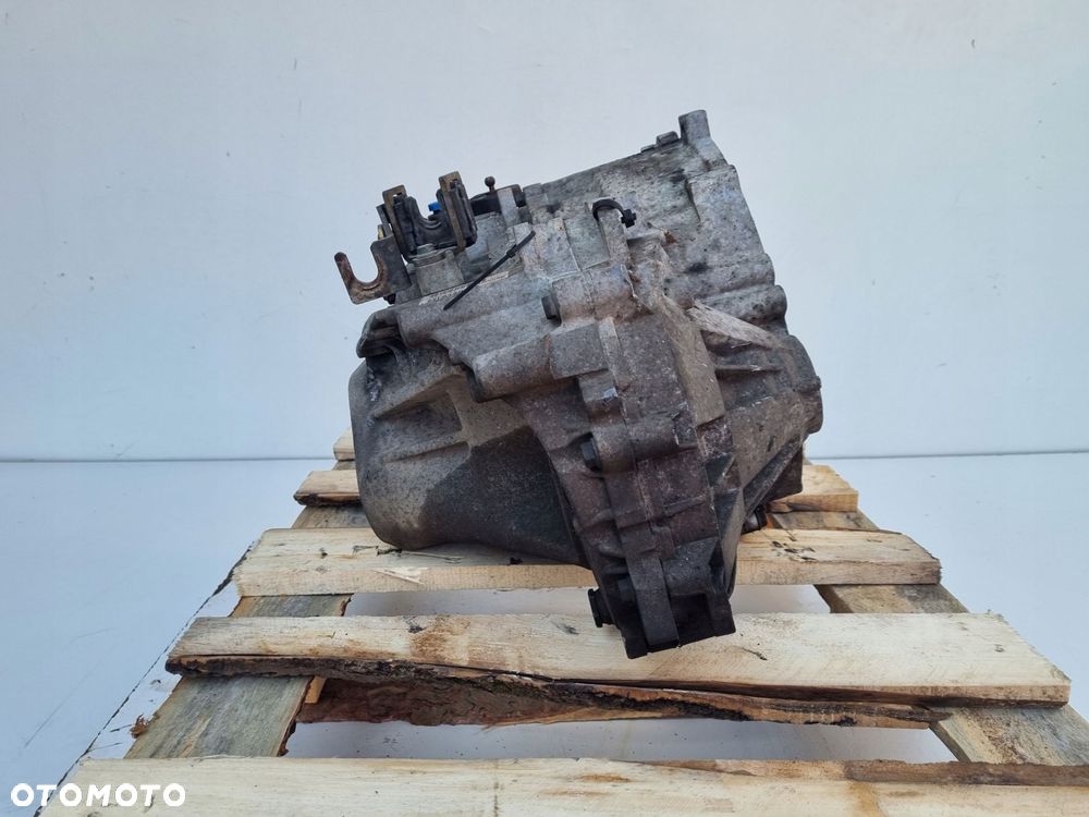 Volvo S60 V70 II 2.4 SKRZYNIA BIEGÓW manualna MANUAL P9482234 - 5