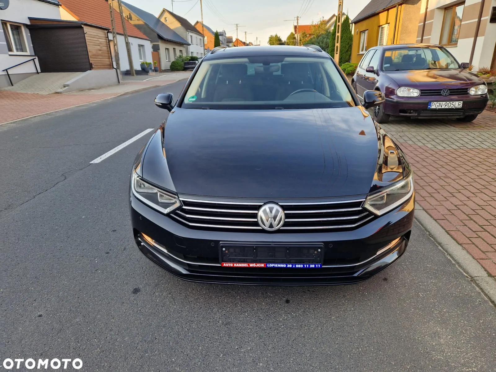 Volkswagen Passat - 2