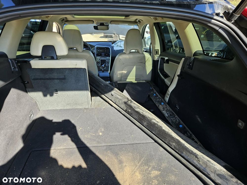 Volvo XC 60 D4 Summum - 23