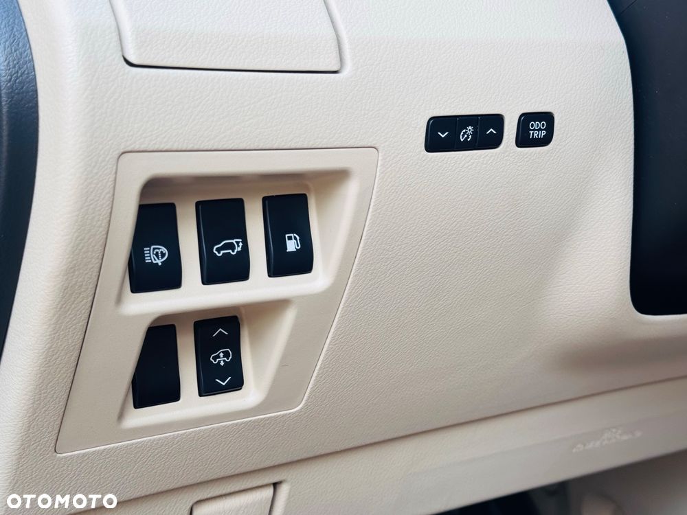 Lexus RX 450h Prestige - 31