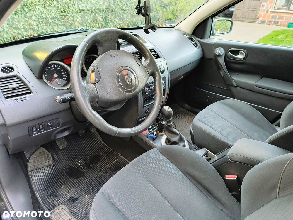 Renault Megane 1.9 dCi Dynamique - 10