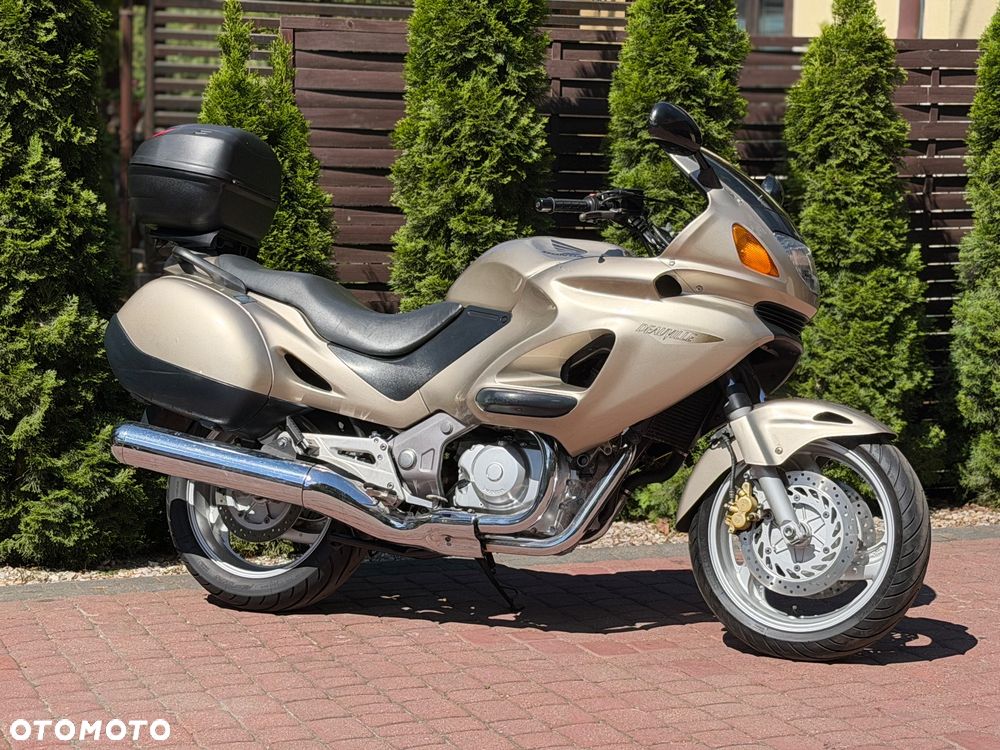 Honda NT - 2