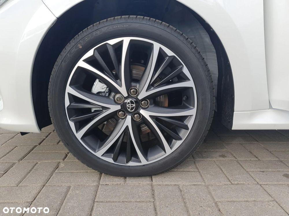 Toyota Yaris Hybrid 1.5 Selection Style - 16