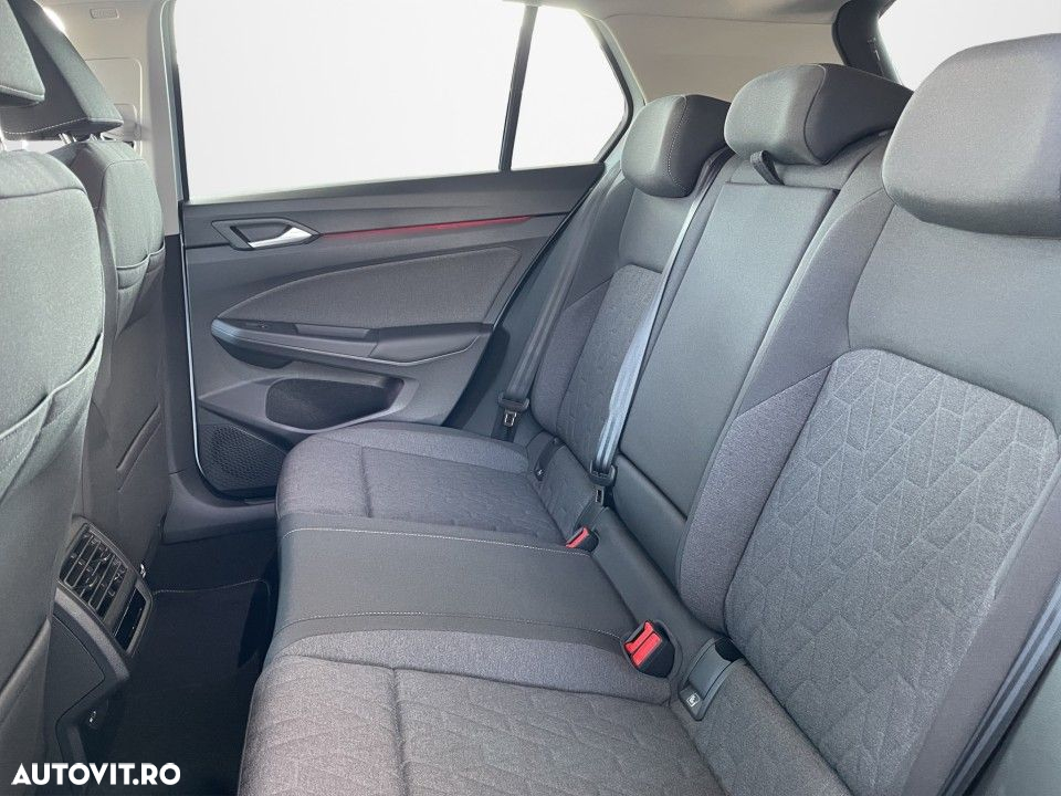 Volkswagen Golf 1.5 TSI eHybrid DSG PHEV Life - 12